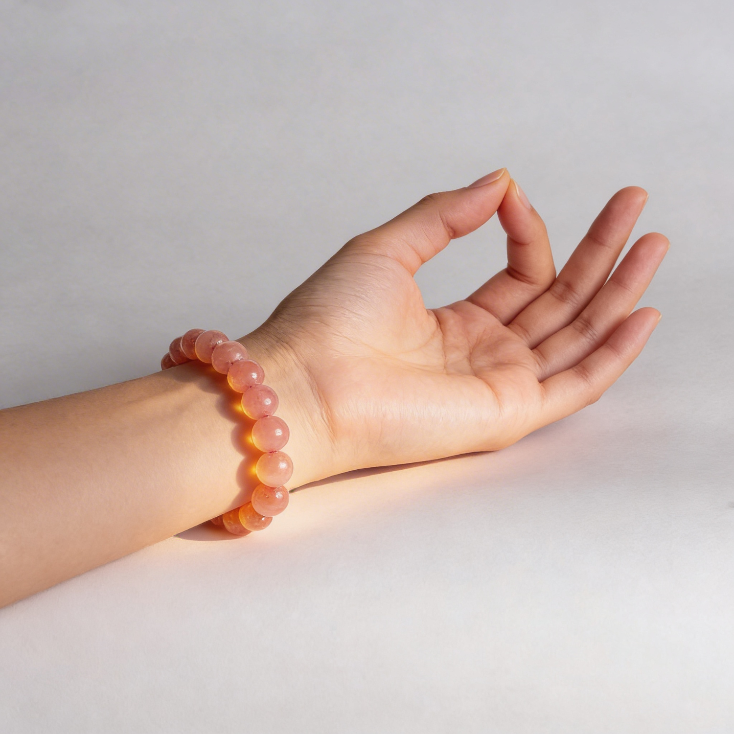 Rose Quartz Bracelet for Relationships: How It Supports Emotional Balance and Love