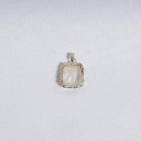 Natural Clear Quartz Pendant | Authentic Crystal Healing Necklace for Clarity Meditation Energy Balance & Spiritual Wellness